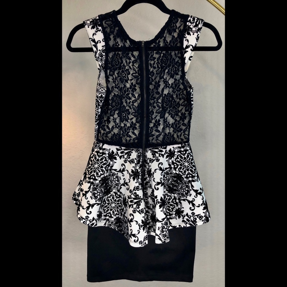 NEW condition peplum mini dress - Picture 2 of 3